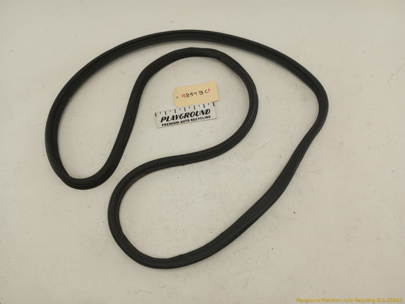 Lexus IS300 Trunk Molding Trim