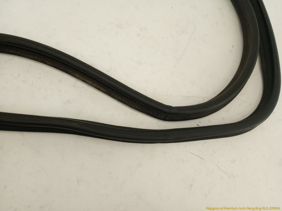 Lexus IS300 Trunk Molding Trim