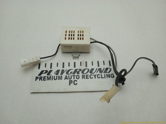 Lexus IS300 Rear Defroster Filter Relay Module