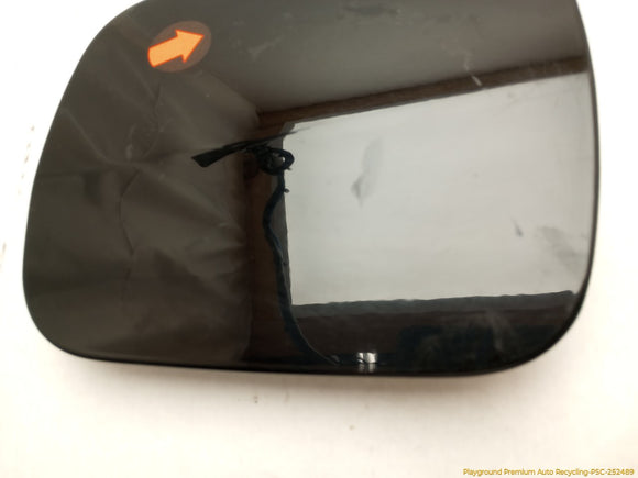 Lexus IS300 Fuel Filler Door