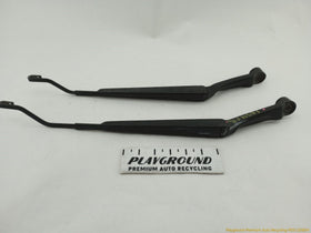 Lexus IS300 Pair Of Windshield Wiper Arms