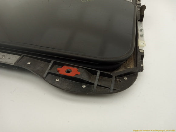 Lexus IS300 Sunroof Assembly