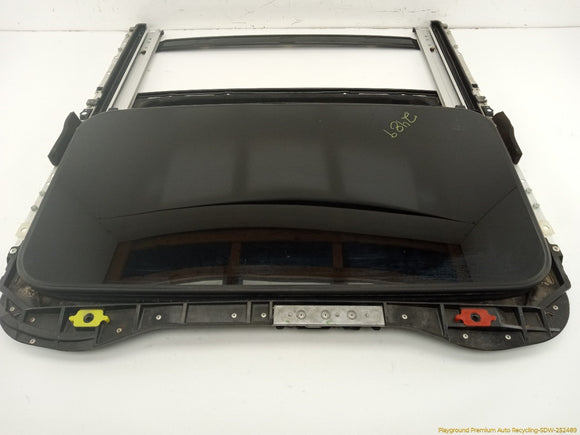 Lexus IS300 Sunroof Assembly