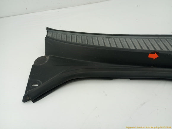 Lexus IS300 Cowl Vent Panel
