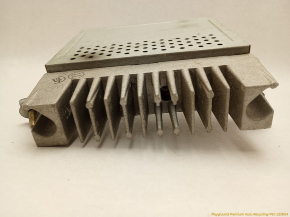 Lexus IS300 Radio Stereo Amplifier