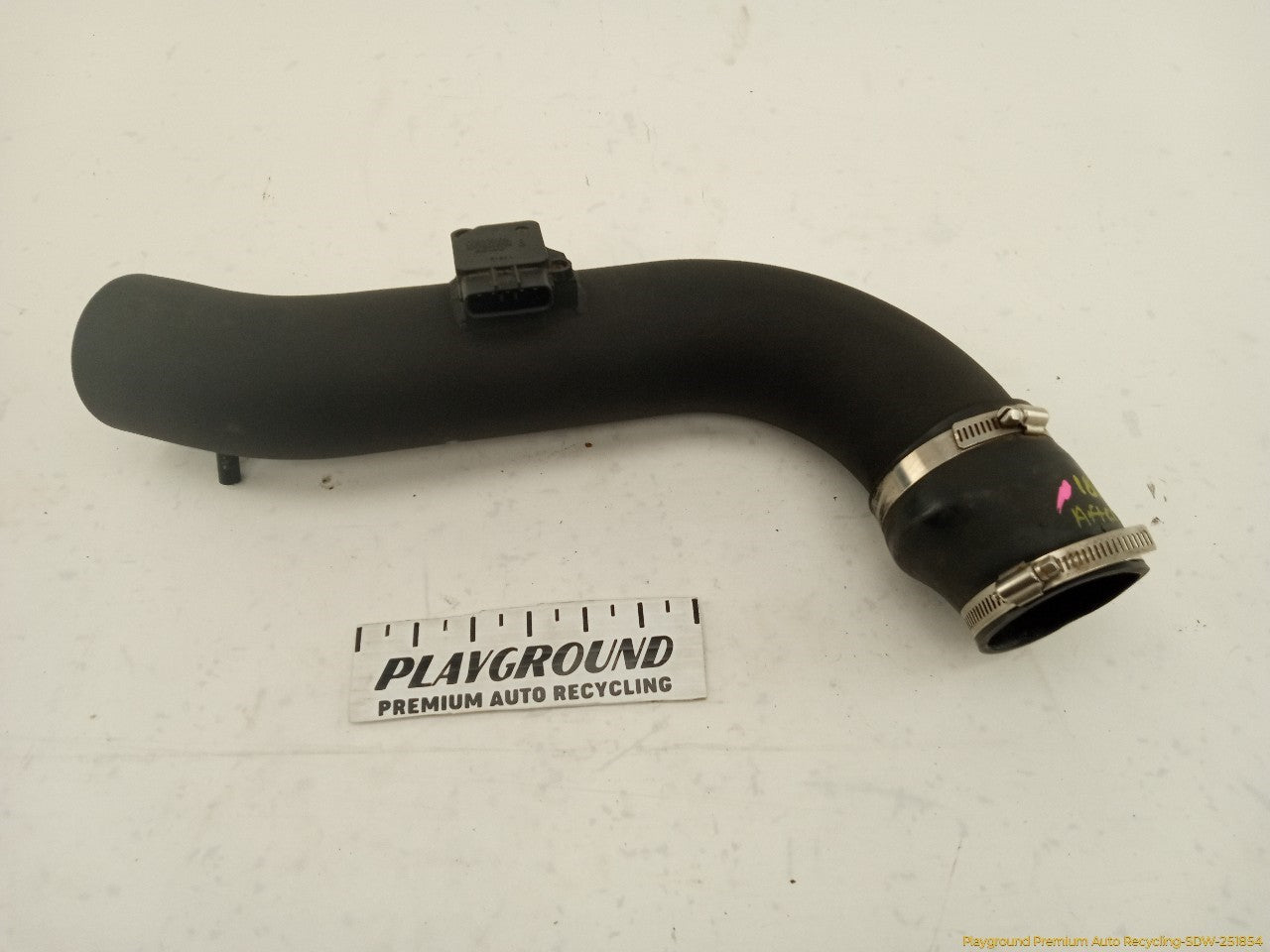 Lexus IS300 Aftermarket Air Intake Hose