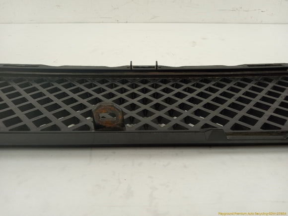 Lexus IS300 Upper Radiator Grille