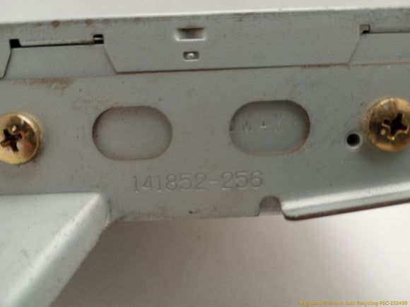 Lexus IS300 Radio Stereo Amplifier