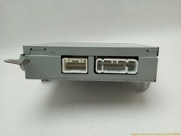 Lexus IS300 Radio Stereo Amplifier