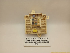 Lexus IS300 Passenger Right Cabin Fuse Box