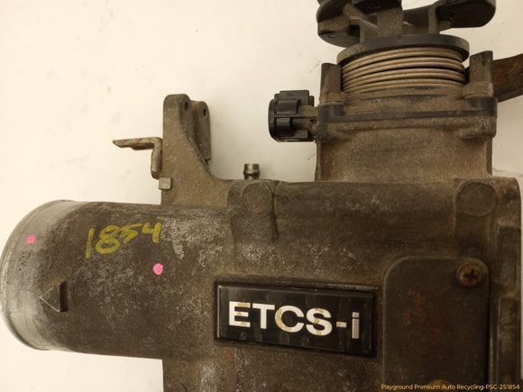 Lexus IS300 Throttle Body Assembly