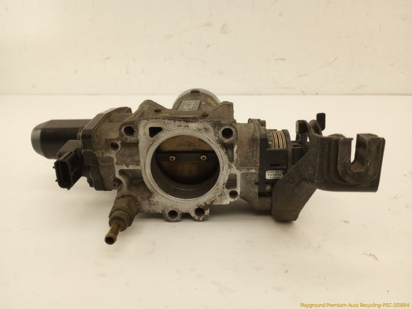 Lexus IS300 Throttle Body Assembly