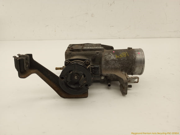 Lexus IS300 Throttle Body Assembly