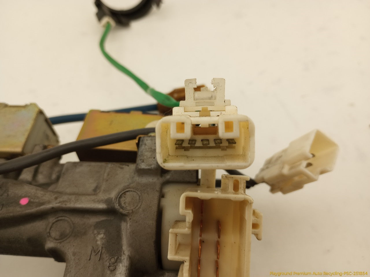 Lexus IS300 Steering Column