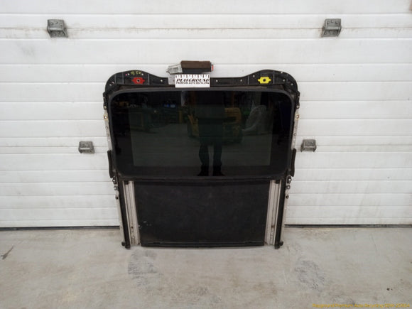 Lexus IS300 Sunroof Assembly