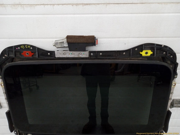 Lexus IS300 Sunroof Assembly