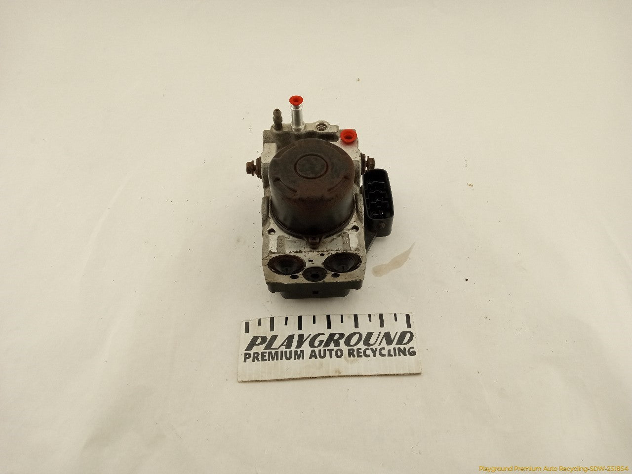 Lexus IS300 ABS Pump