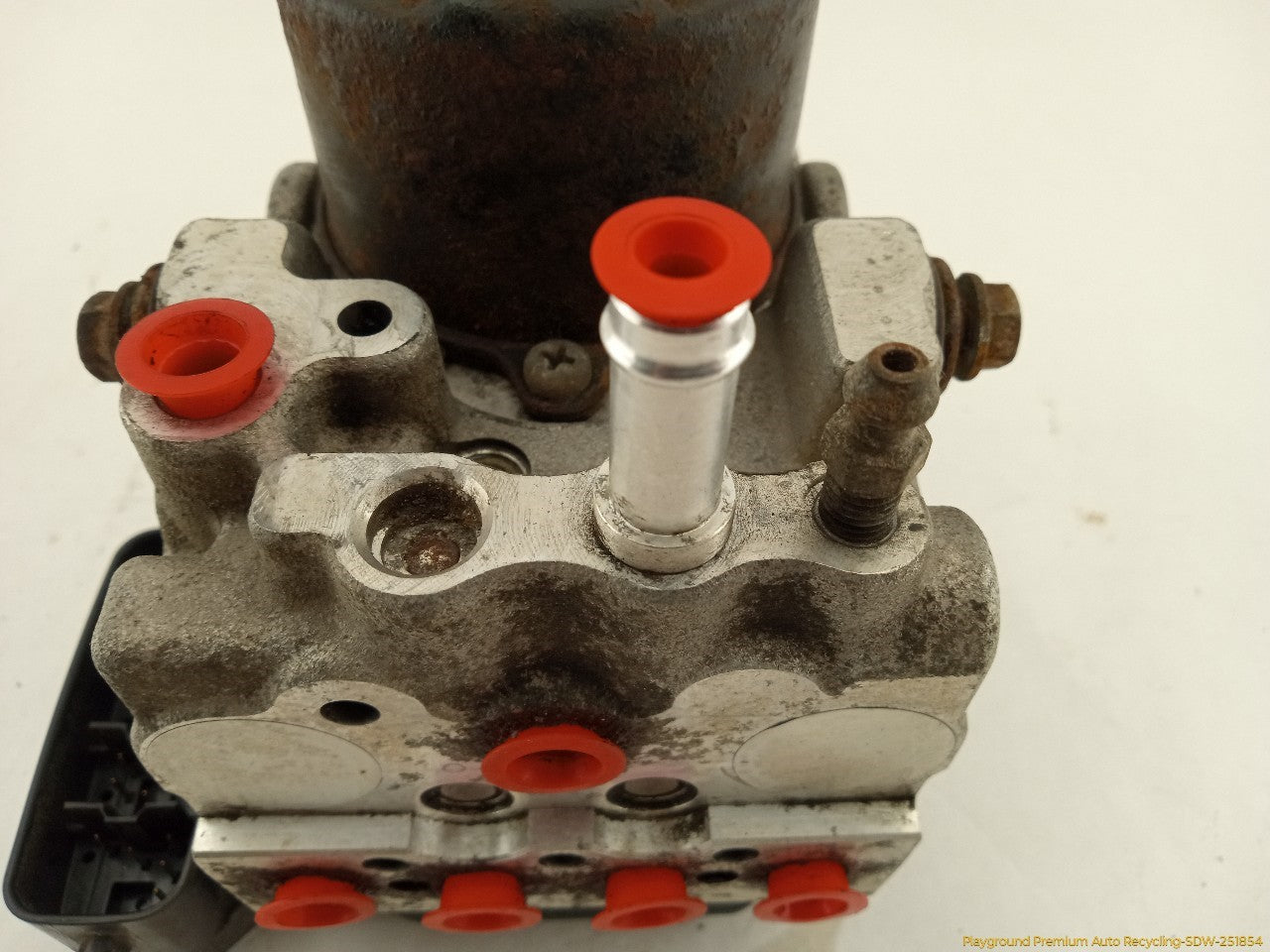 Lexus IS300 ABS Pump