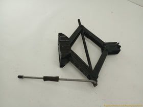 Land Rover LR2 Vehicle Jack - 0