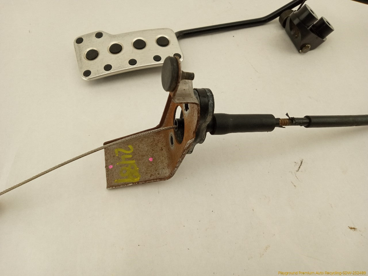 Lexus IS300 Accelerator Gas Pedal