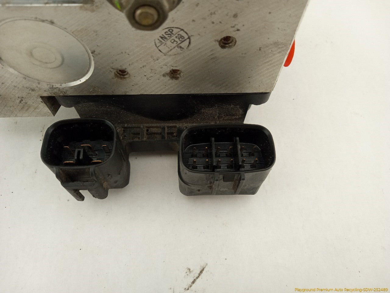 Lexus IS300 ABS Pump