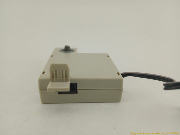Land Rover LR2 Aerial Antenna Amplifier