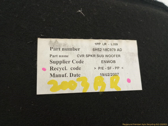 Land Rover LR2 Passenger Right Rear Speaker Cover