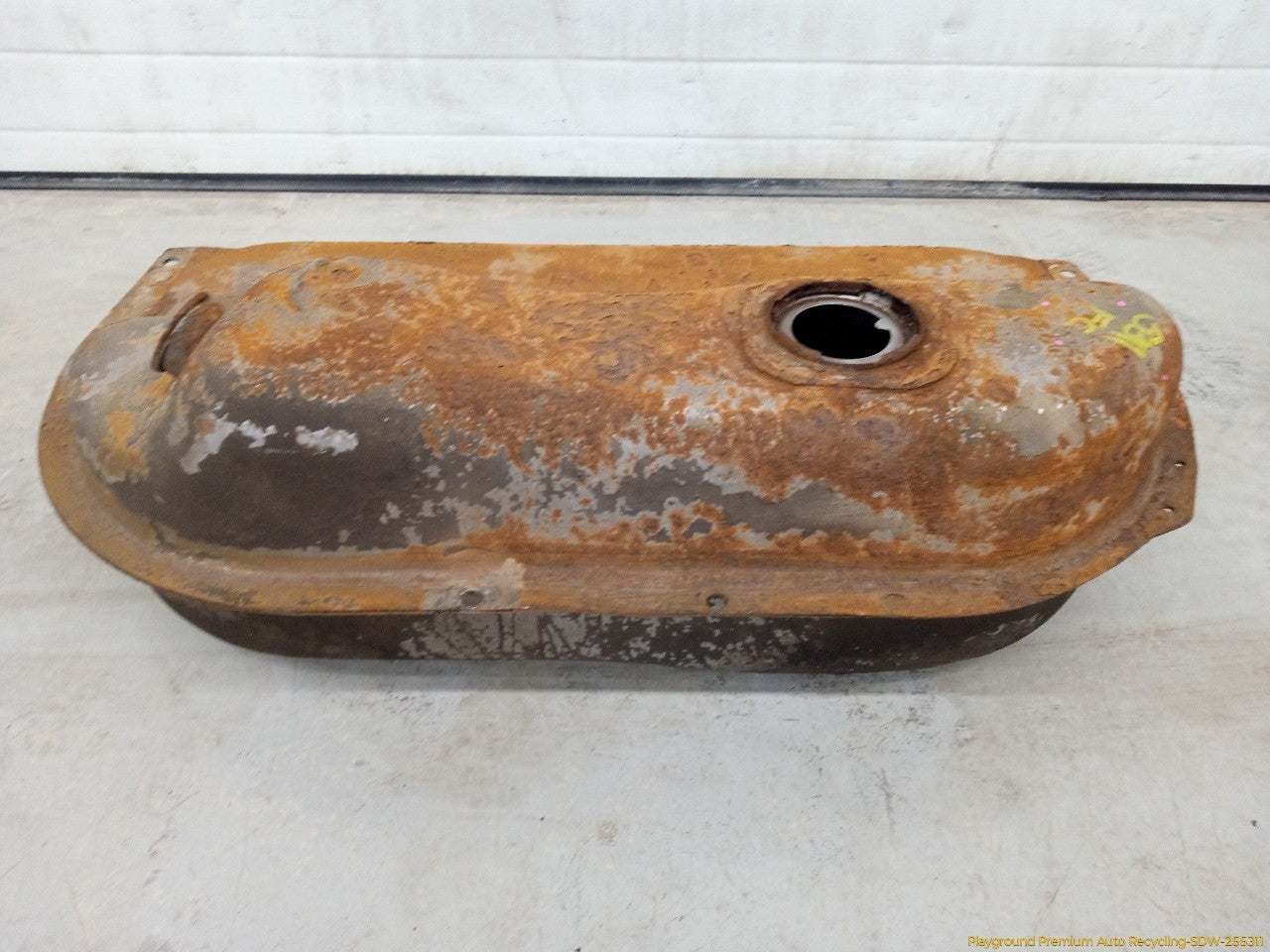 Volvo 240 Fuel Gas Tank