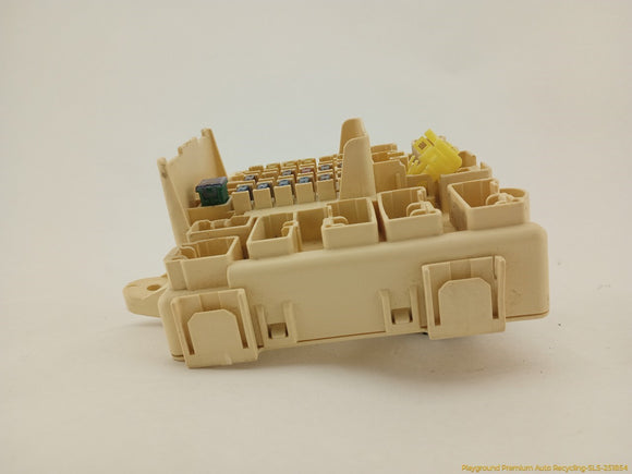 Lexus IS300 Passenger Right Cabin Fuse Box
