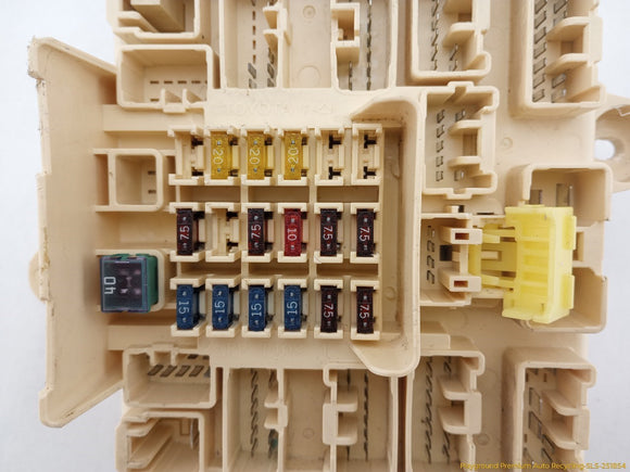Lexus IS300 Passenger Right Cabin Fuse Box