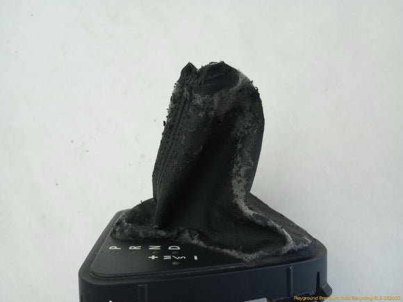 Land Rover LR2 Center Console Shifter Indicator Trim