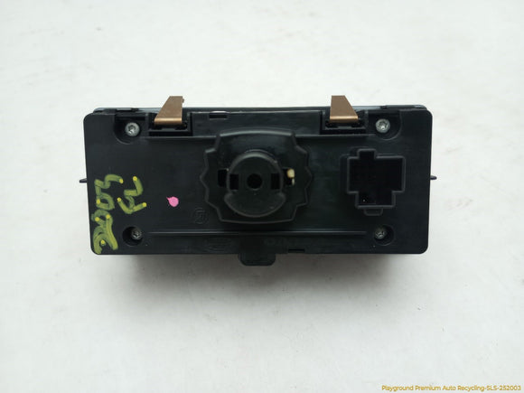 Land Rover LR2 Headlamp & Foglamp Control Switch
