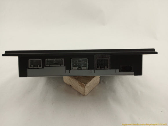 Land Rover LR2 Radio Audio Amplifier