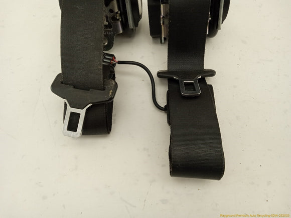 Land Rover LR2 Pair Of Front Seat Belt Retractors