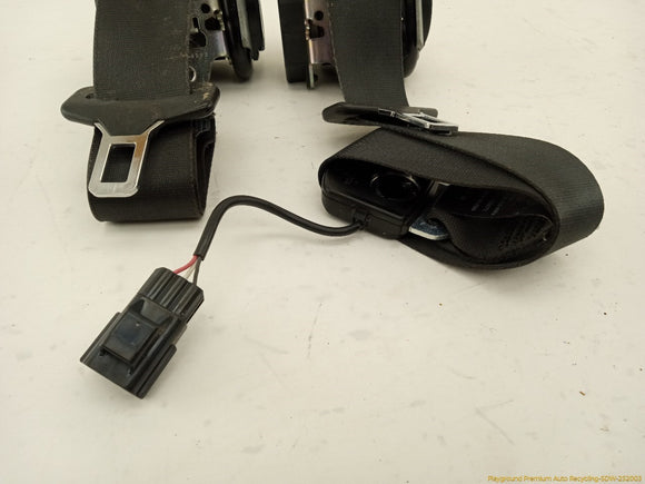 Land Rover LR2 Pair Of Front Seat Belt Retractors