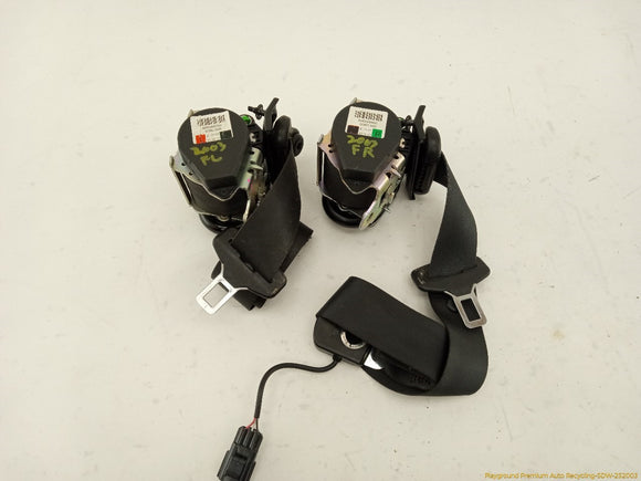 Land Rover LR2 Pair Of Front Seat Belt Retractors