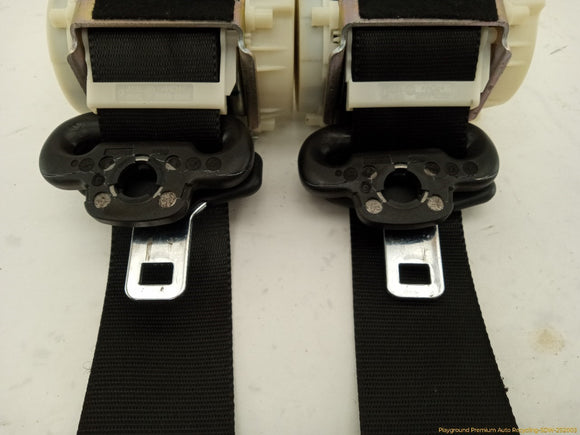 Land Rover LR2 Pair Of Rear Seat Belt Retractors