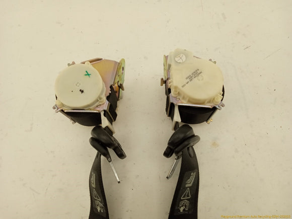 Land Rover LR2 Pair Of Rear Seat Belt Retractors