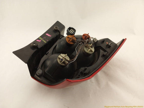 Land Rover LR2 Passenger Right Tail Lamp