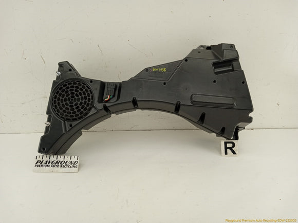 Land Rover LR2 Passenger Right Trunk Speaker