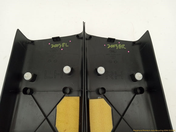 Land Rover LR2 Pair Of Center B Pillar Trim