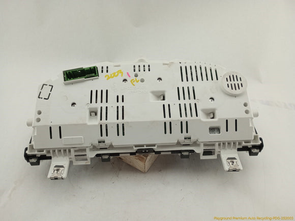 Land Rover LR2 Instrument Cluster Speedometer