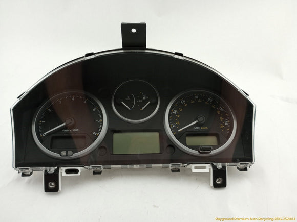 Land Rover LR2 Instrument Cluster Speedometer