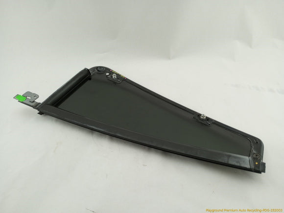 Land Rover LR2 Driver Left Rear Door Vent Window Glass