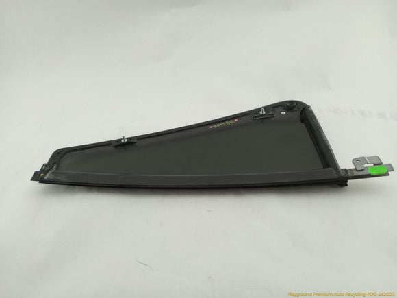 Land Rover LR2 Passenger Right Rear Door Vent Window Glass