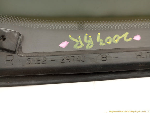 Land Rover LR2 Passenger Right Rear Door Vent Window Glass