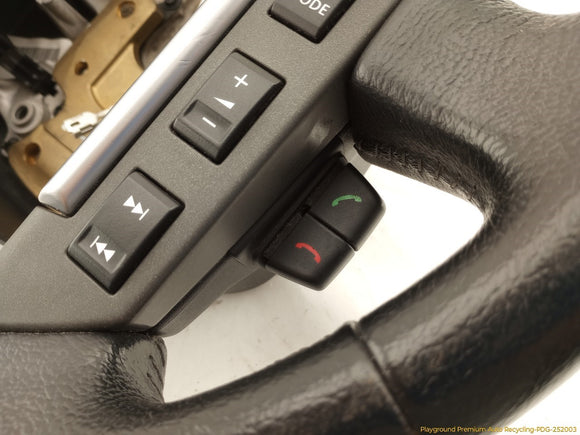 Land Rover LR2 Steering Wheel