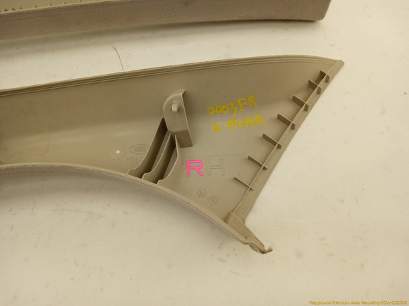 Land Rover LR2 Pair Of A Pillar Trim