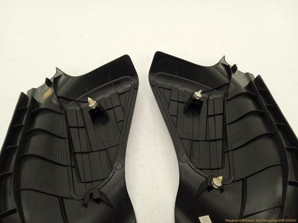 Land Rover LR2 Pair Of Rear Door Sill Trim