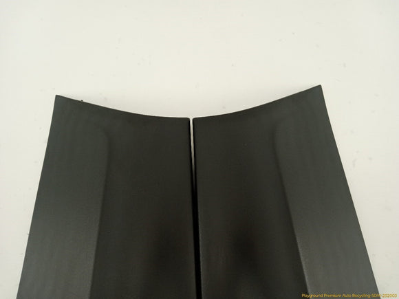 Land Rover LR2 Pair Of D Pillar Trim